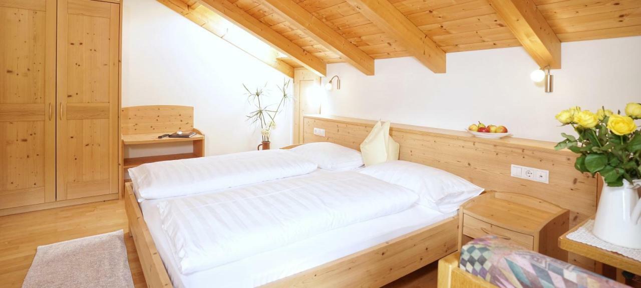 Residence Walder Фалцес Екстериор снимка